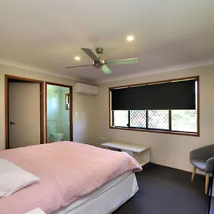12 Wilfred Street Holiday home Bargara