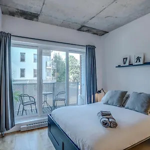  Appartement Le Picasso By Locations Vieux Limoilou Canada